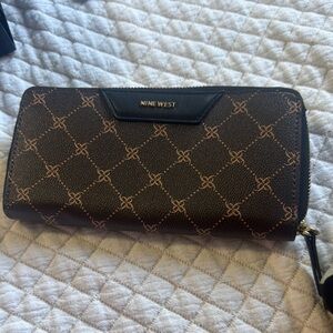 Nine West Black and Brown Patterned Wallet